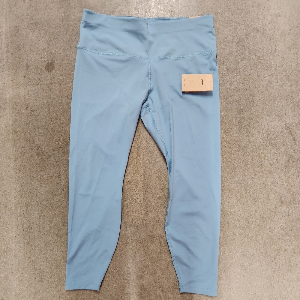 Women's Nike Plus Size Leggings